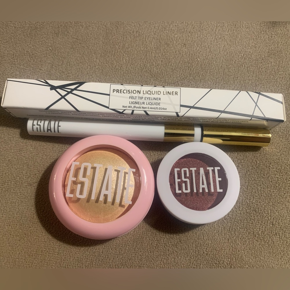 Estate makeup bundle